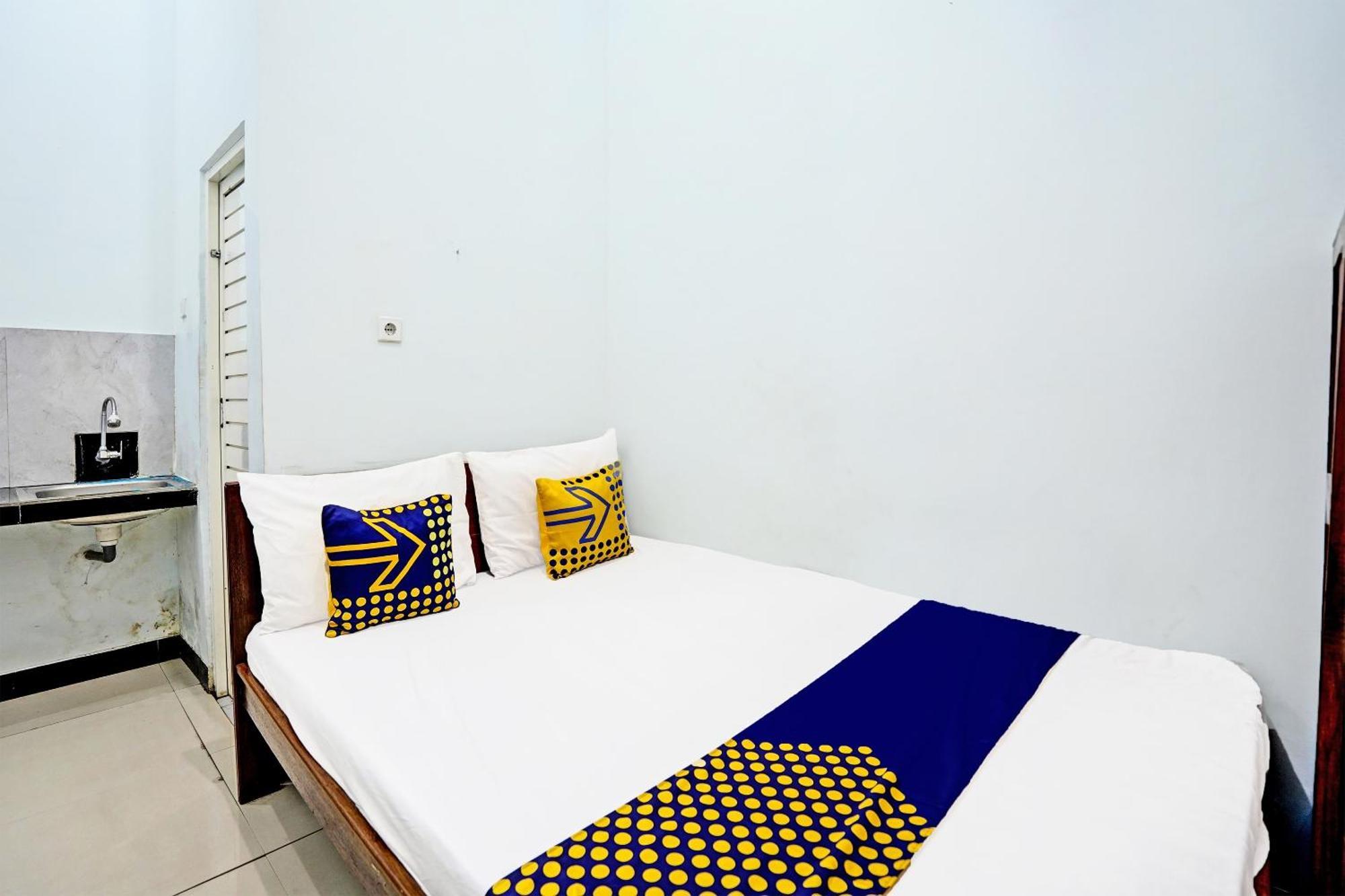 Oyo Life 91866 Paradise Ok Kost Syariah Mojokerto المظهر الخارجي الصورة