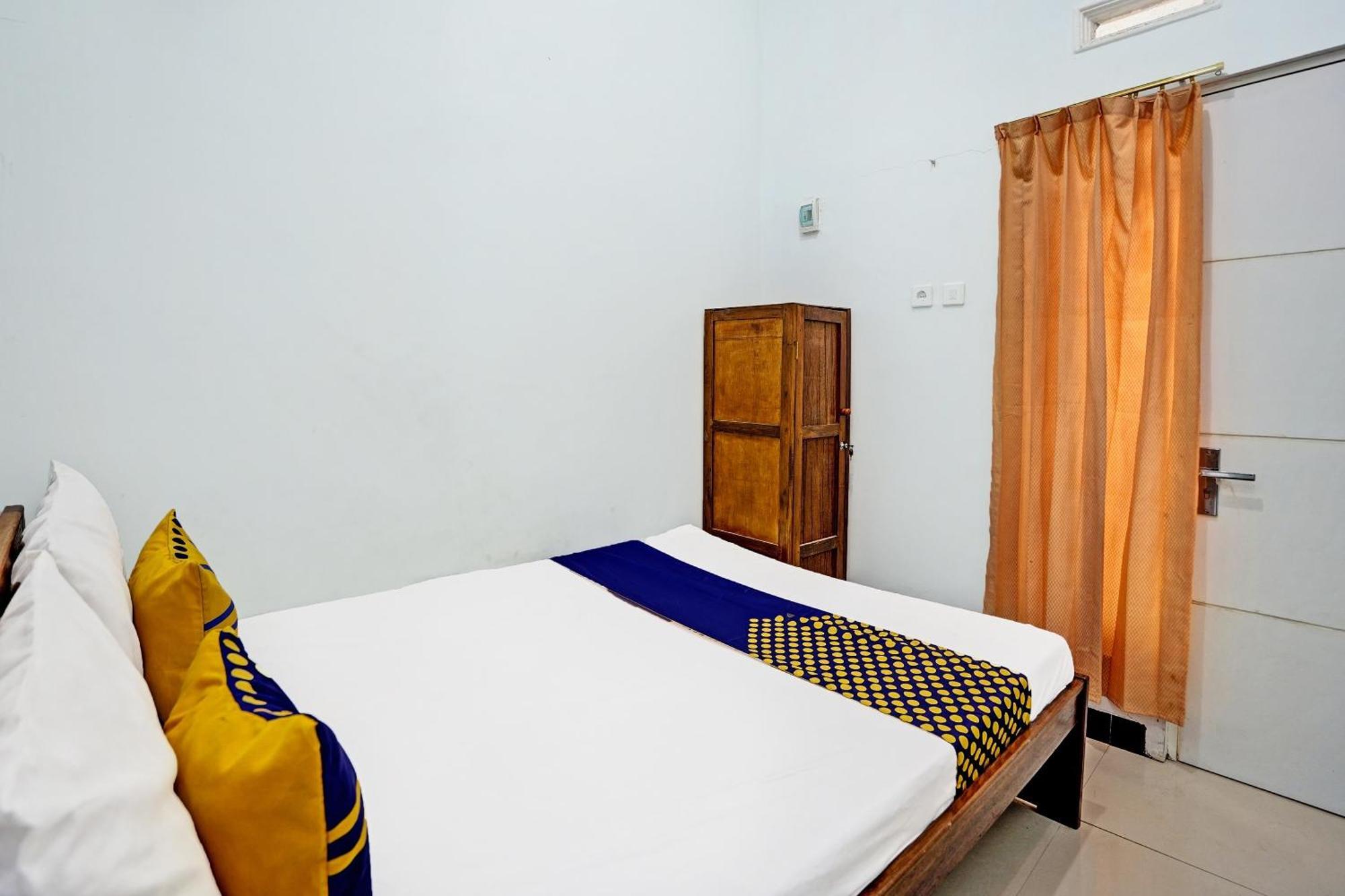 Oyo Life 91866 Paradise Ok Kost Syariah Mojokerto المظهر الخارجي الصورة